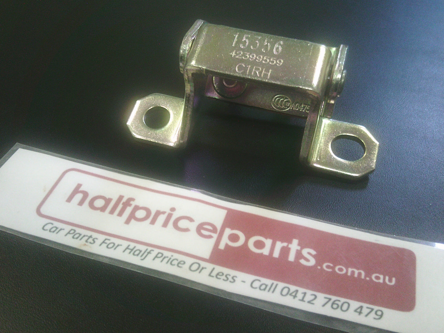 Holden CG Captiva Right Hand Rear Tailgate Hinge New Part