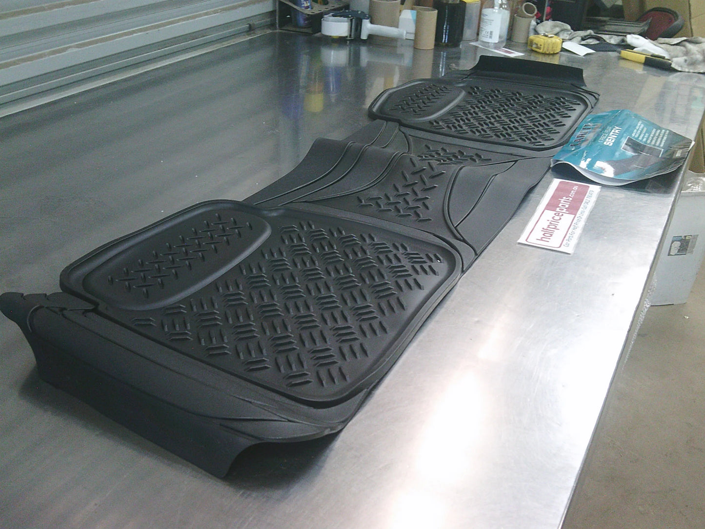 Carfit Second Row Heavy Duty 1 Piece Rubber Floor Mat New Part