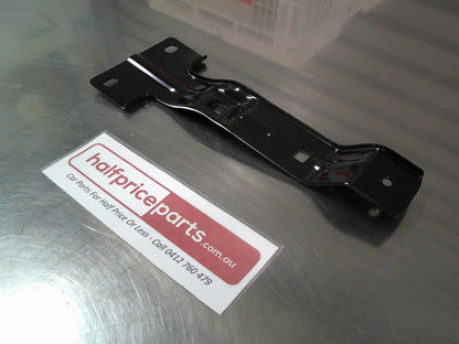 Holden TJ Trax Genuine Left Hand (Passenger) Side Underbody Air Deflector Bracket New Part