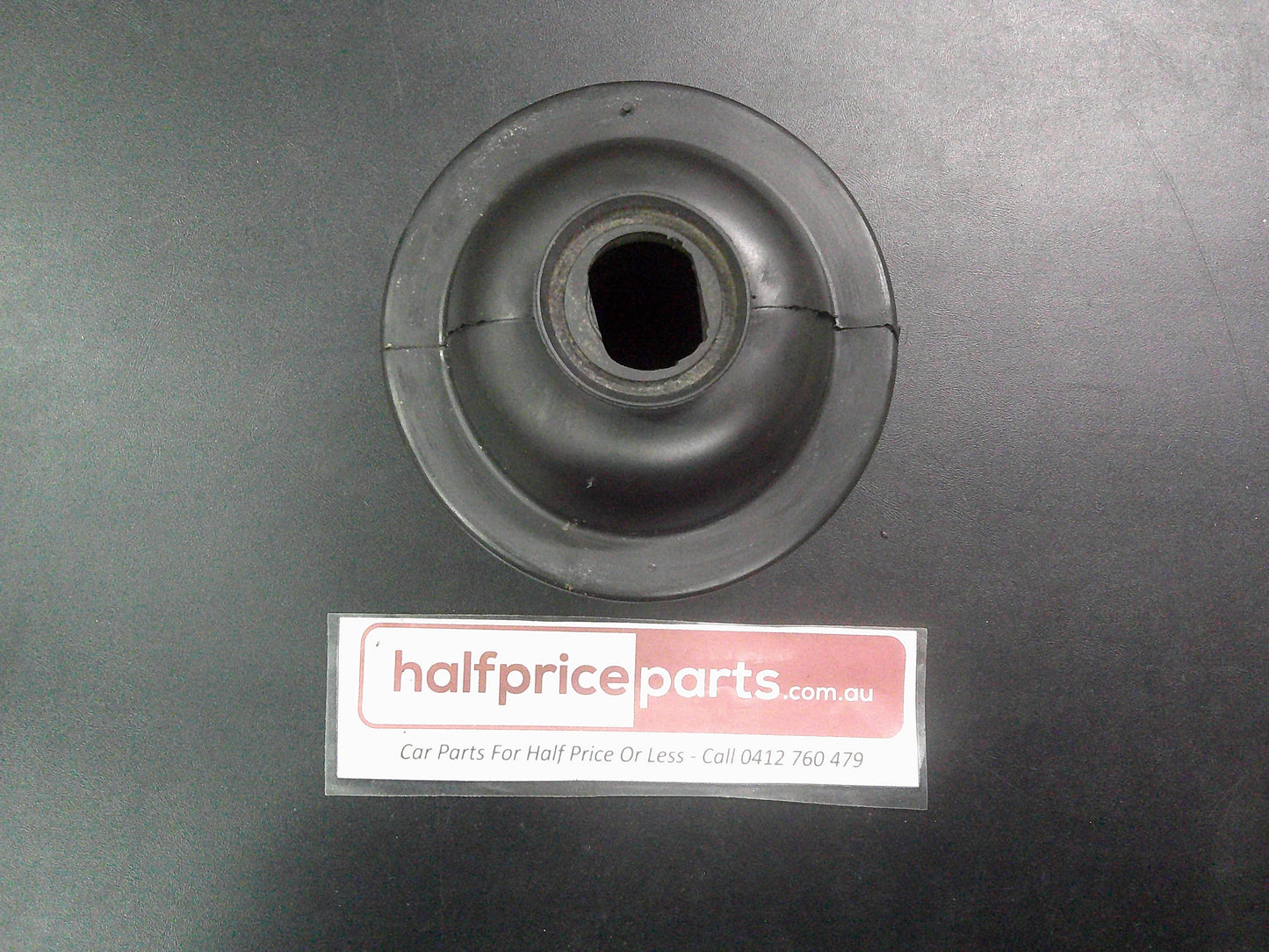 Holden VS/VT/VU/VX/VY Commodore Genuine Getrag Manual Inner Shifter Rubber New Part