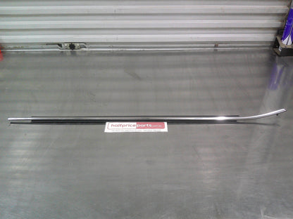 Toyota Camry Sedan Genuine Right Hand Front Door Chrome Belt Moulding New Part