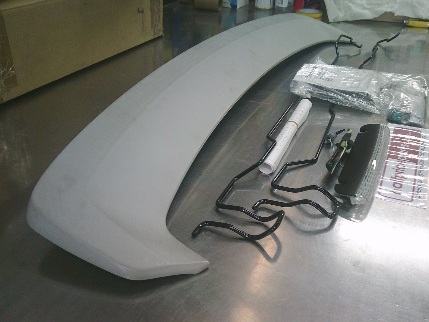 Subaru Impreza WRX/STI/R/RS Genuine Rear Boot Spoiler Kit (Factory Primer) New Part