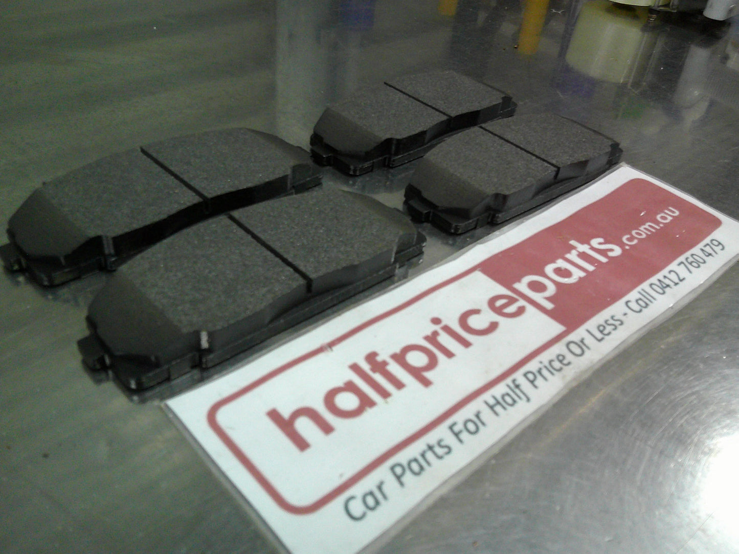 Bendix/QFM Front Disc Brake Pads Suits Toyota Hiace/Hiace SBV/Grand Hiace New Part