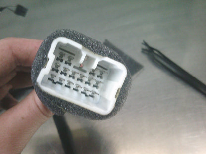 Holden VE Commodore Genuine Bluetooth Telematics Patch Harness - New Part