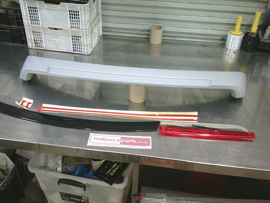 Holden VZ Commodore Genuine Spoiler Wing Kit w/Stop Light - New Part