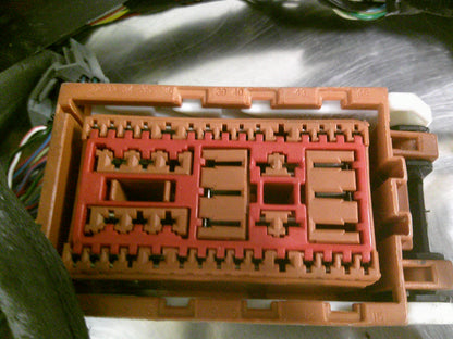 Ranger Rover Genuine Cabin Wiring Harness (Confirm Fitment With Dealer Before Purchase) New Part