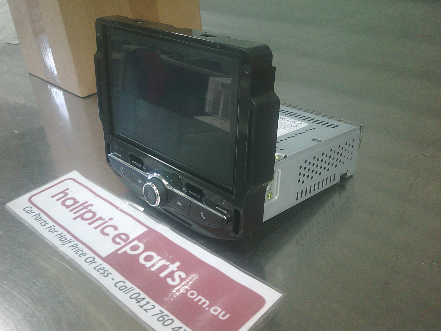 Holden Trax Genuine Radio / Entertainment Control And Display Module - New Part