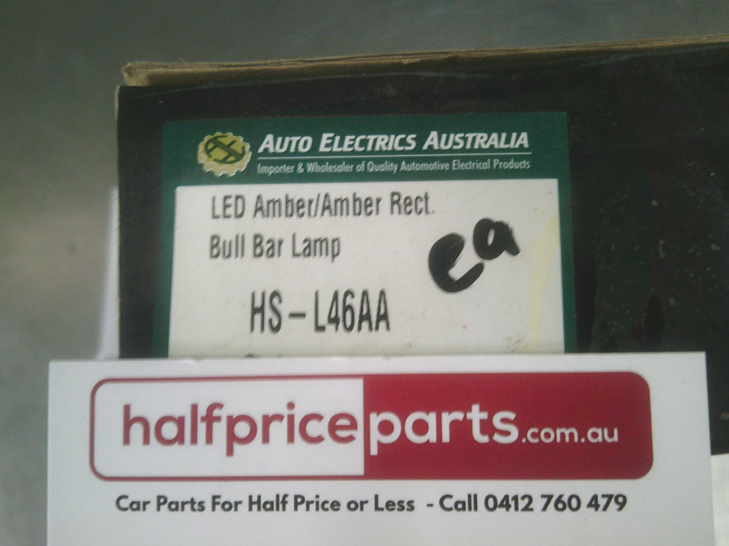 Amber Indicator Lens With Side Tabs 30 LEDS New Part