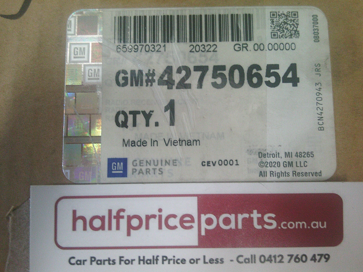 Holden Trax Genuine Radio / Entertainment Control And Display Module - New Part