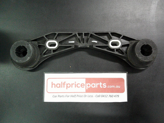 Holden Malibu Genuine Exhaust Hanger New Part