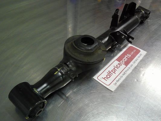 Nissan Elgrand Genuine Left Hand Lower Rear Suspension Link Assembly New Part