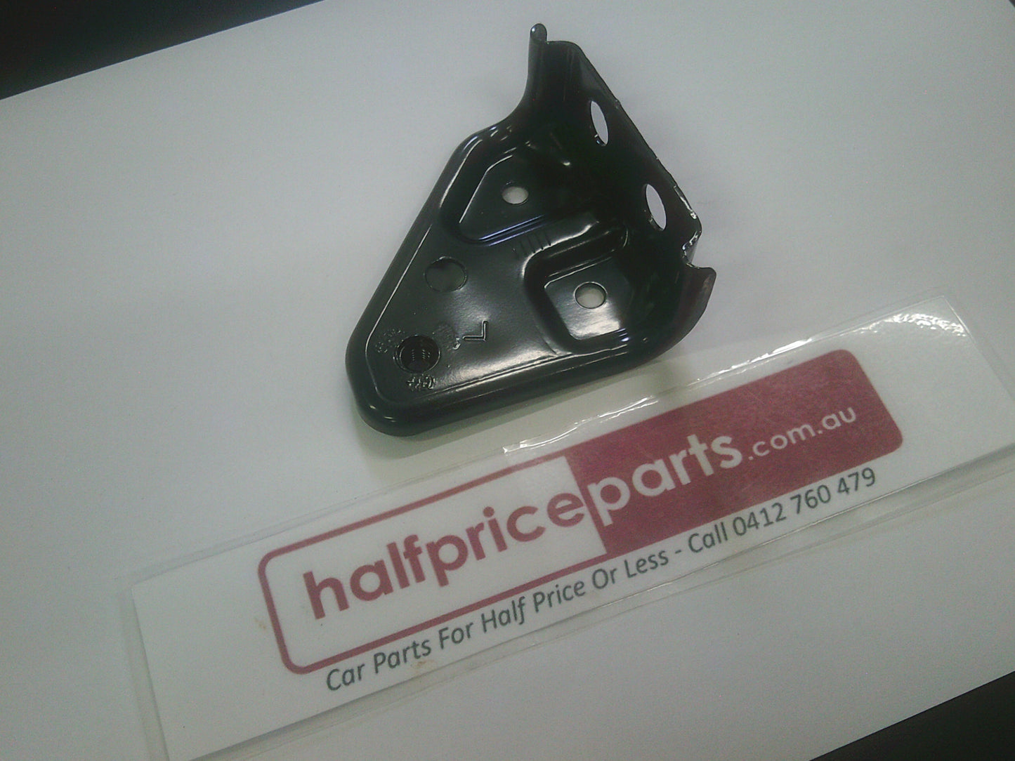 Holden TM Barina Genuine Front Left Hand Fascia Bracket New Part