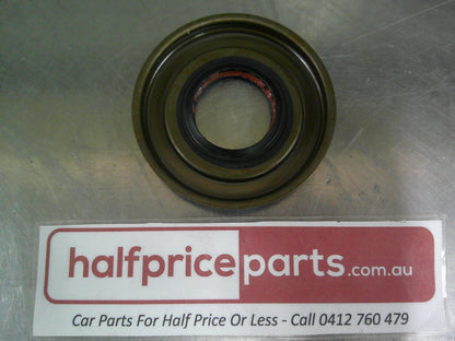 Holden Acadia Genuine Rear Axel Differential Pinion Seal New Part