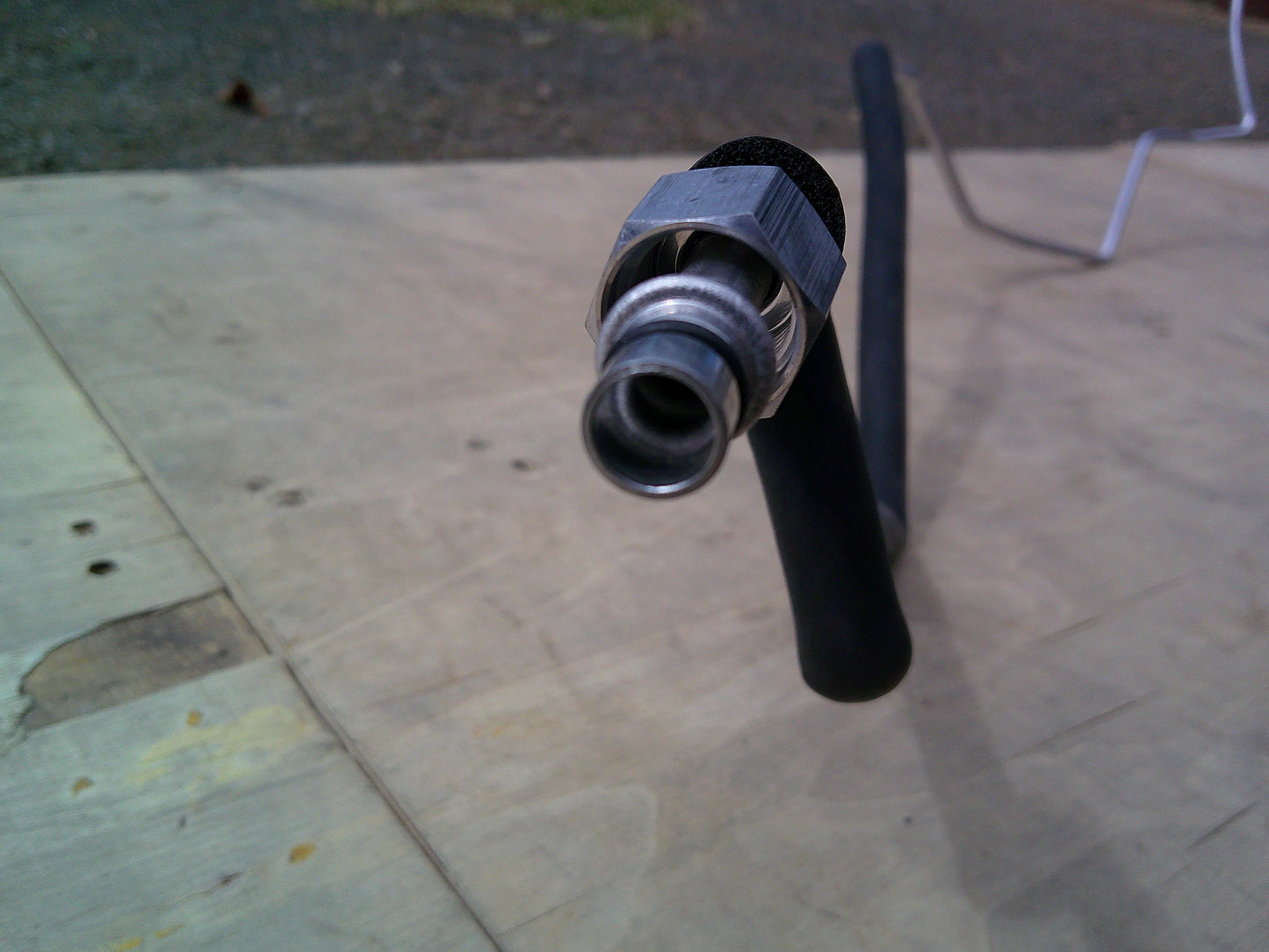 Mitsubishi Pajero Genuine Rear A/C Condenser Discharge Pipe New Part