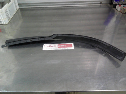 Holden AH Astra Genuine Right Hand Front Lower Bumper Bar Skirt Splitter New Part