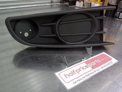 Toyota LC70 Series Landcruiser Genuine Right Hand Fog Light Bull Bar Fog Light Bezel Black New Part