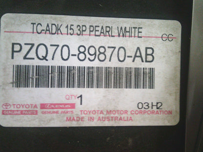Toyota Hilux SR5 Dual Cab Genuine 3 Piece Crystal Pearl Hard Lid With Central Locking New Part