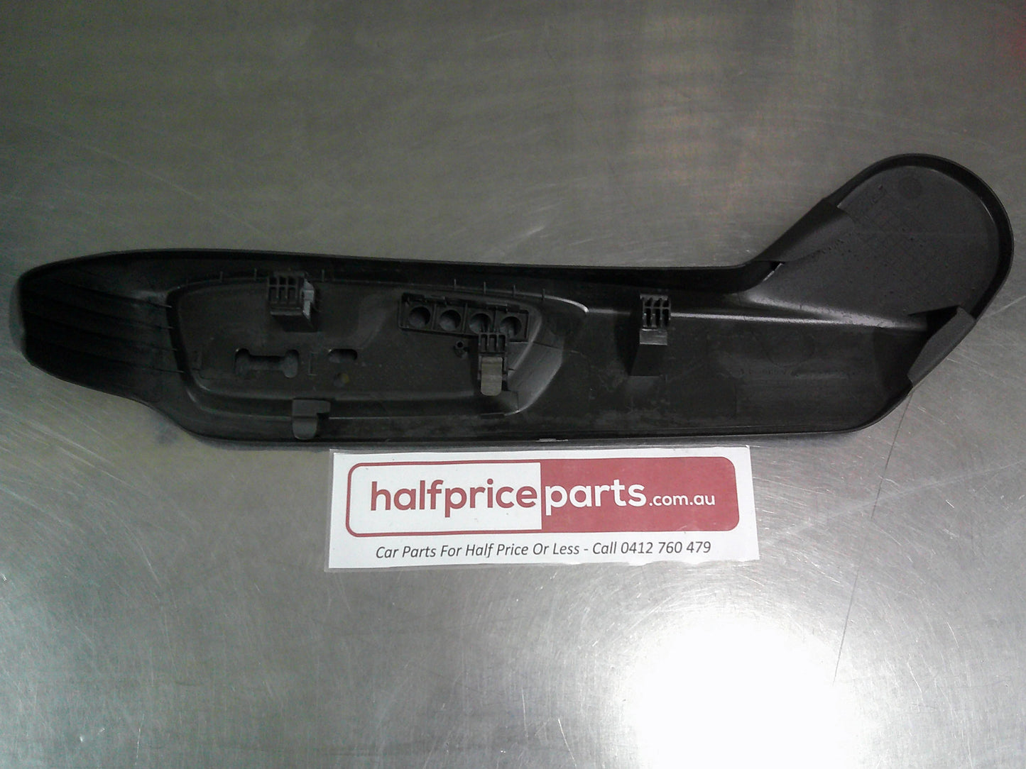 Holden VE Commodore Genuine Drivers Outer Seat Trim 8 Way Adjustment (Onyx In Colour) New Part
