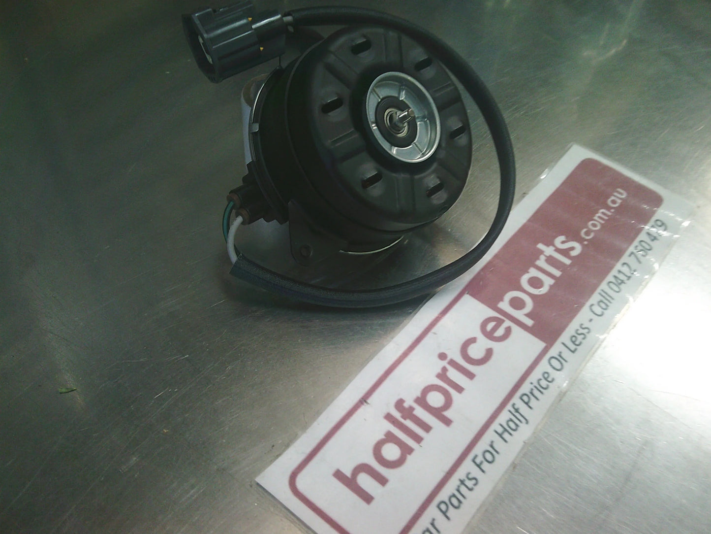 Holden VF Commodore/WN Statesman 3.0Ltr/3.6Ltr V6 Genuine Thermo Fan Motor New Part