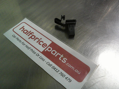 Mazda 3/6/CX-3/CX-5/CX-9 Genuine A Pillar Body Trim Panel Clip New Part