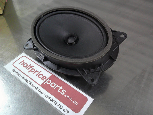 Toyota Prius/Prius Hybrid Genuine Left Or Right Front Door Speaker New Part