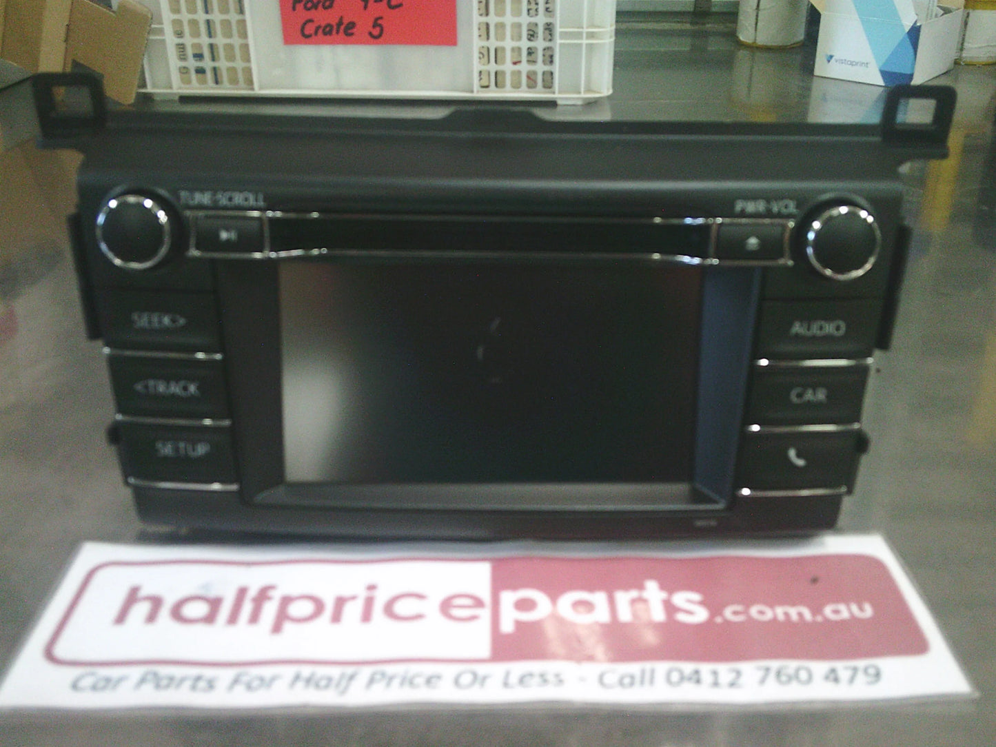 Toyota Rav4 Genuine AM/FM CD Player Blue Tooth And Phone Display Used Part
