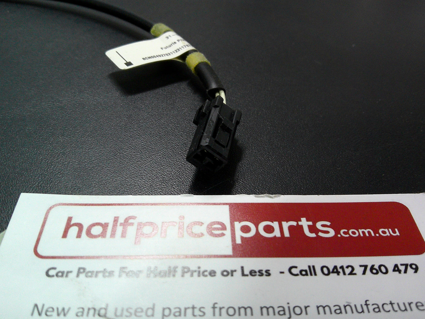 Holden VF Commodore/WN Caprice Genuine Right Hand Front Seat Belt Sensor New Part