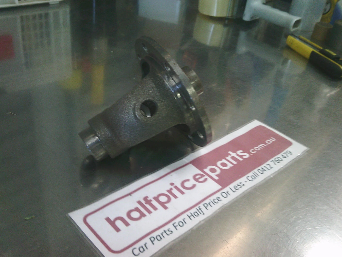 Holden YG Cruze Genuine Rear Differential Case New Part