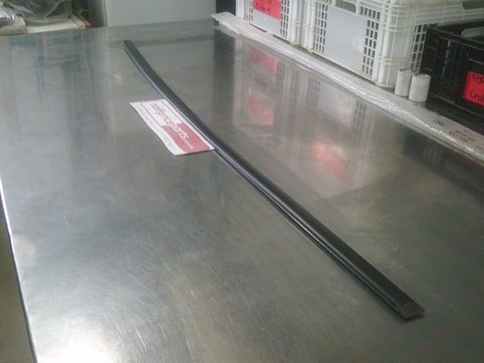 Holden Commodore VR S Pac Genuine Front Door Moulding New Part