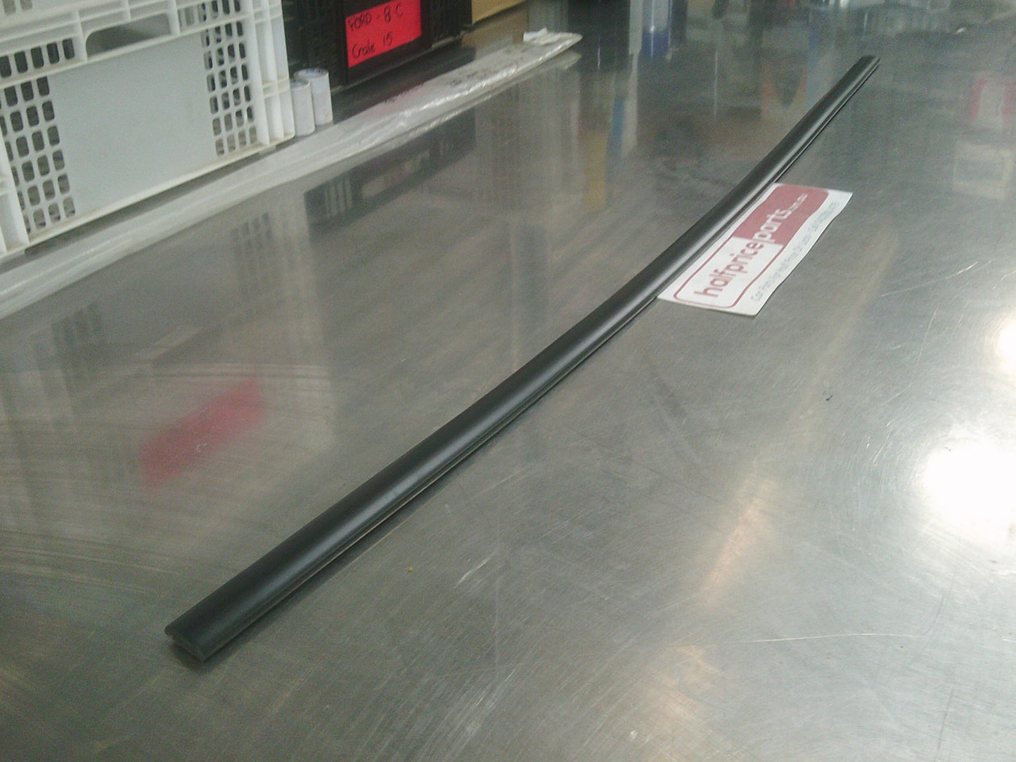 Holden Commodore VR S Pac Genuine Front Door Moulding New Part