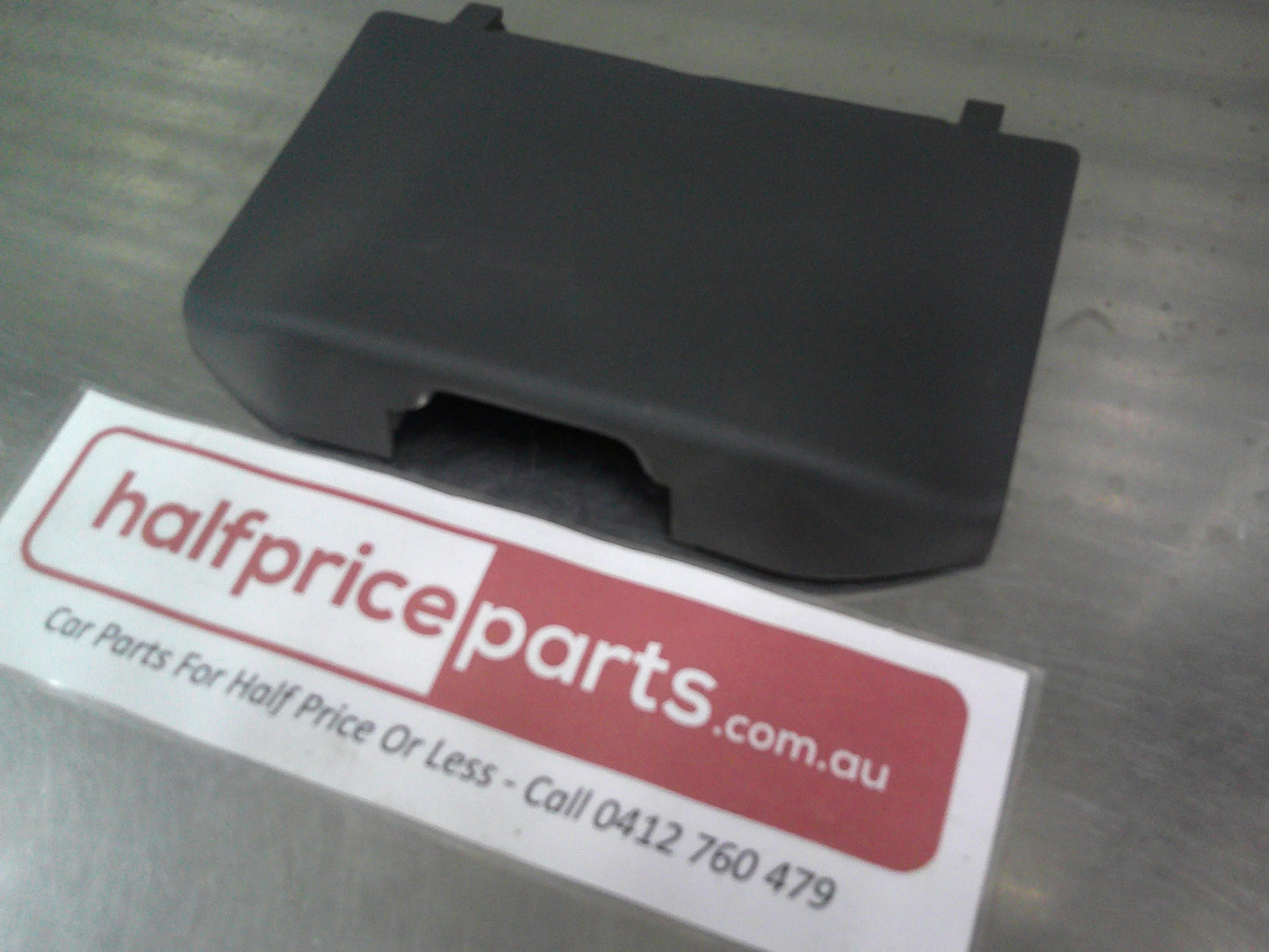 Holden RG Colorado Dual Cab Genuine Center Rear Seat Belt Trim New Part