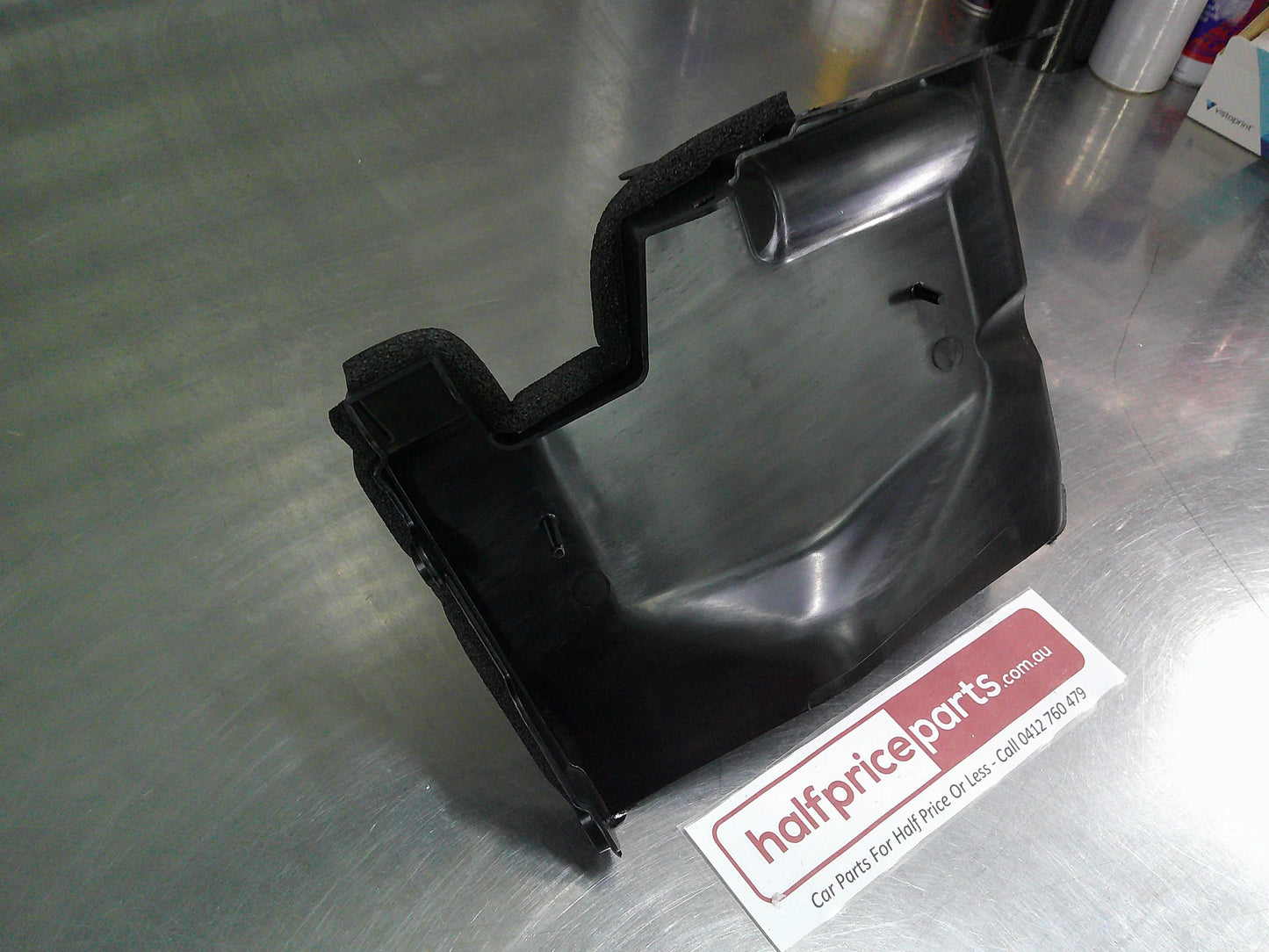 Holden VF V8 LS3 Commodore Genuine Panel Air Intake Housing Upper QTR New Part