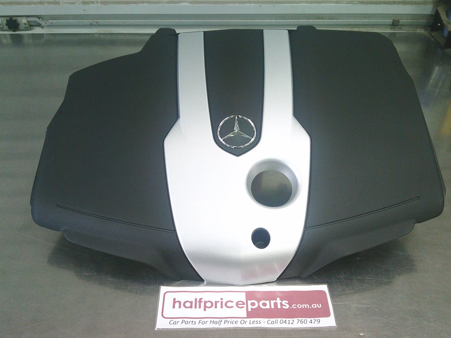 Mercedes Benz M Class W166 Genuine Engine Cover New Part