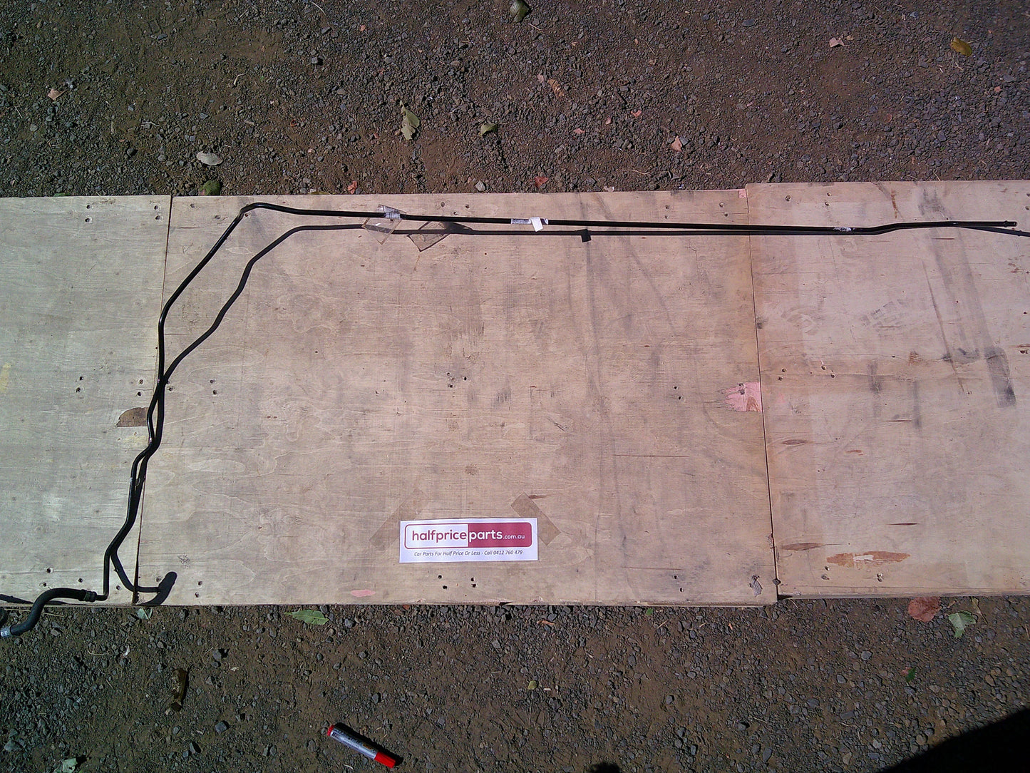 Holden JG Cruze Genuine Fuel Feed Pipe New Part