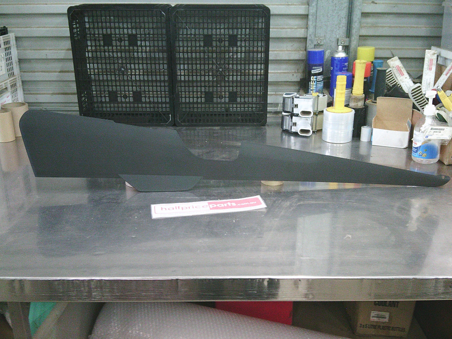 Holden VE Commodore Genuine Right Hand Lower Console Trim Face (Black) New Part