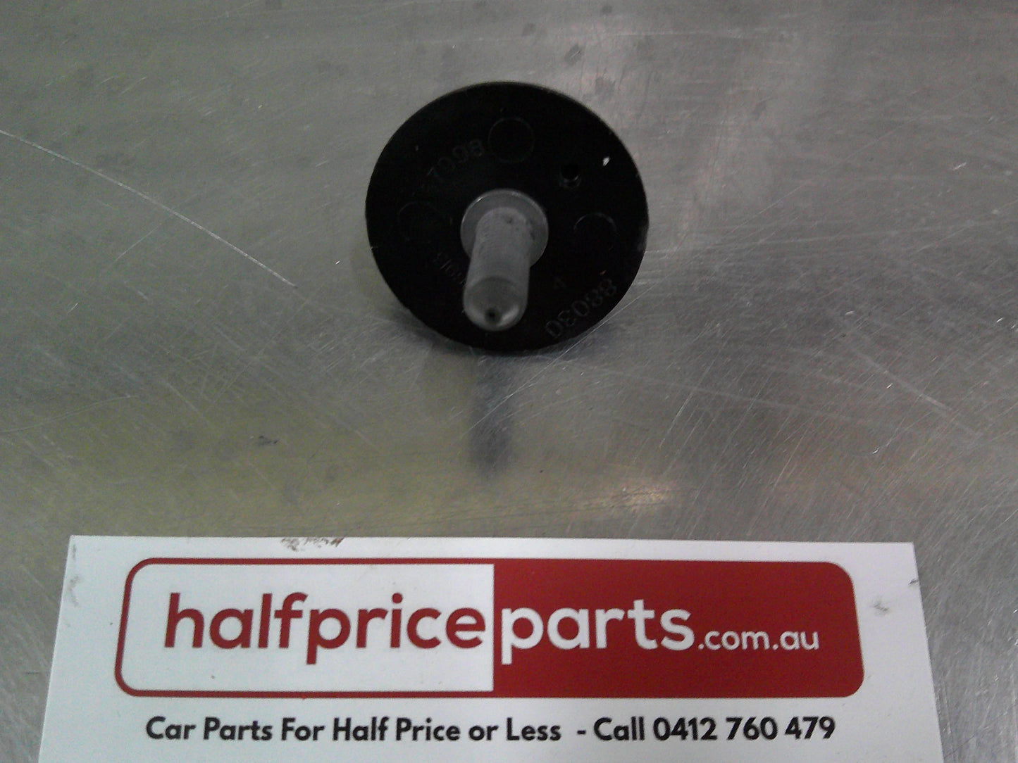 Holden VF SS Commodore/WN Caprice Genuine Cargo Net Retainer Trim Hook New Part