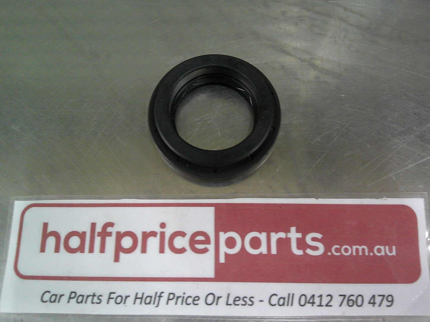 Holden BK Astra Genuine Front Wheel Drive Shaft Differential Seal New Part