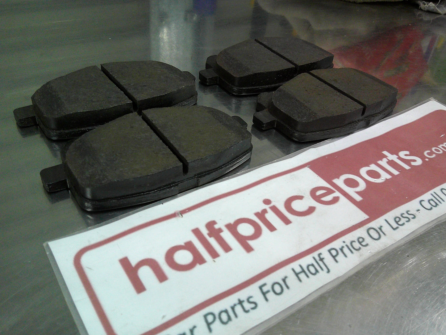 TRW Front Disc Brake Pad Set Suits Toyota Tarago New Part