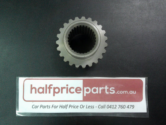 Holden RG Colorado Genuine Front Drive Axle Clutch Gear New Part