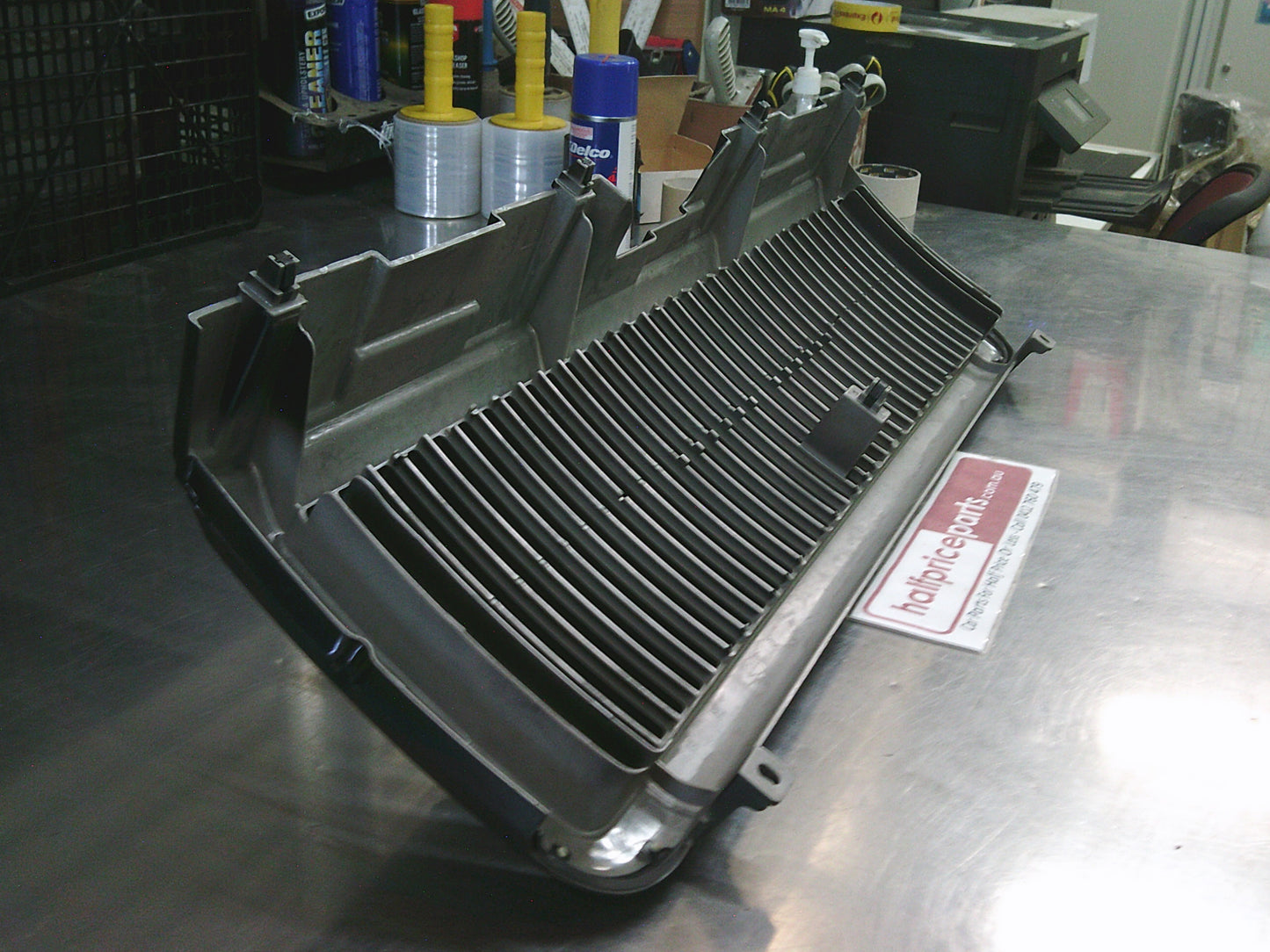 Holden Jackaroo Genuine Black Grille Assembly New Part