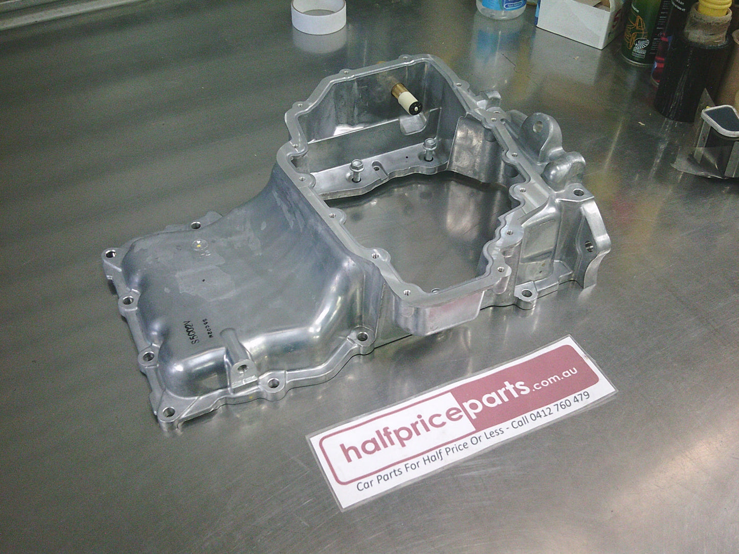 Holden JH Cruze 2.0L Genuine Upper Oil Pan - New Part