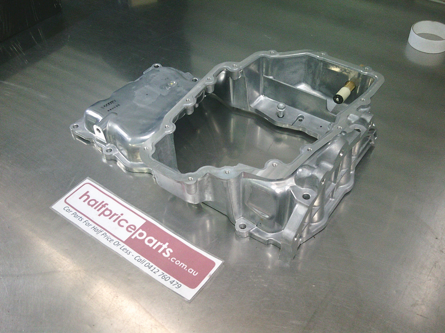 Holden JH Cruze 2.0L Genuine Upper Oil Pan - New Part
