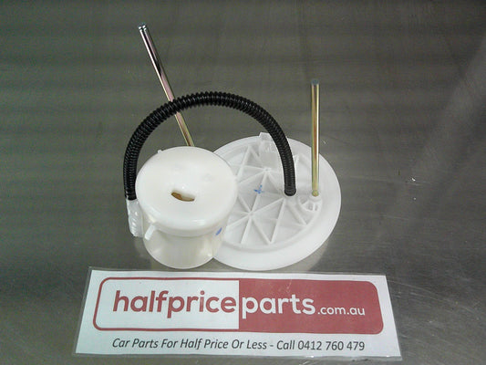 Toyota Kluger GSU40/Lexus RX300/350 Genuine In Tank Fuel Filter New Part