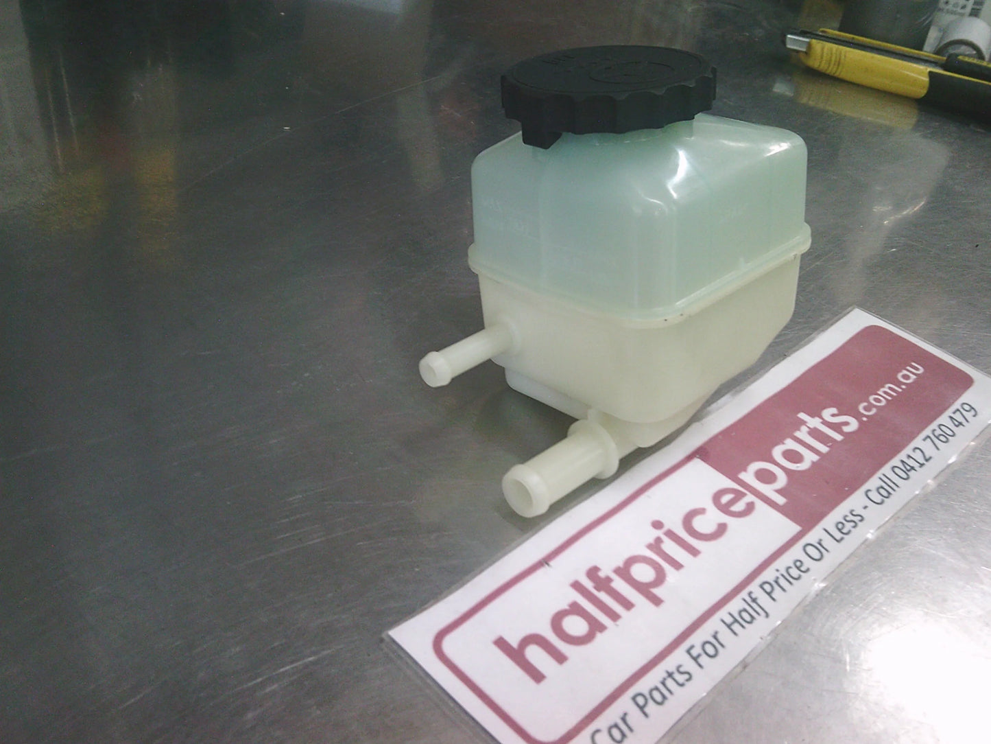Holden VS/VT/VX/VY/VZ/VE Commodore Genuine Power Steering Reservoir New Part