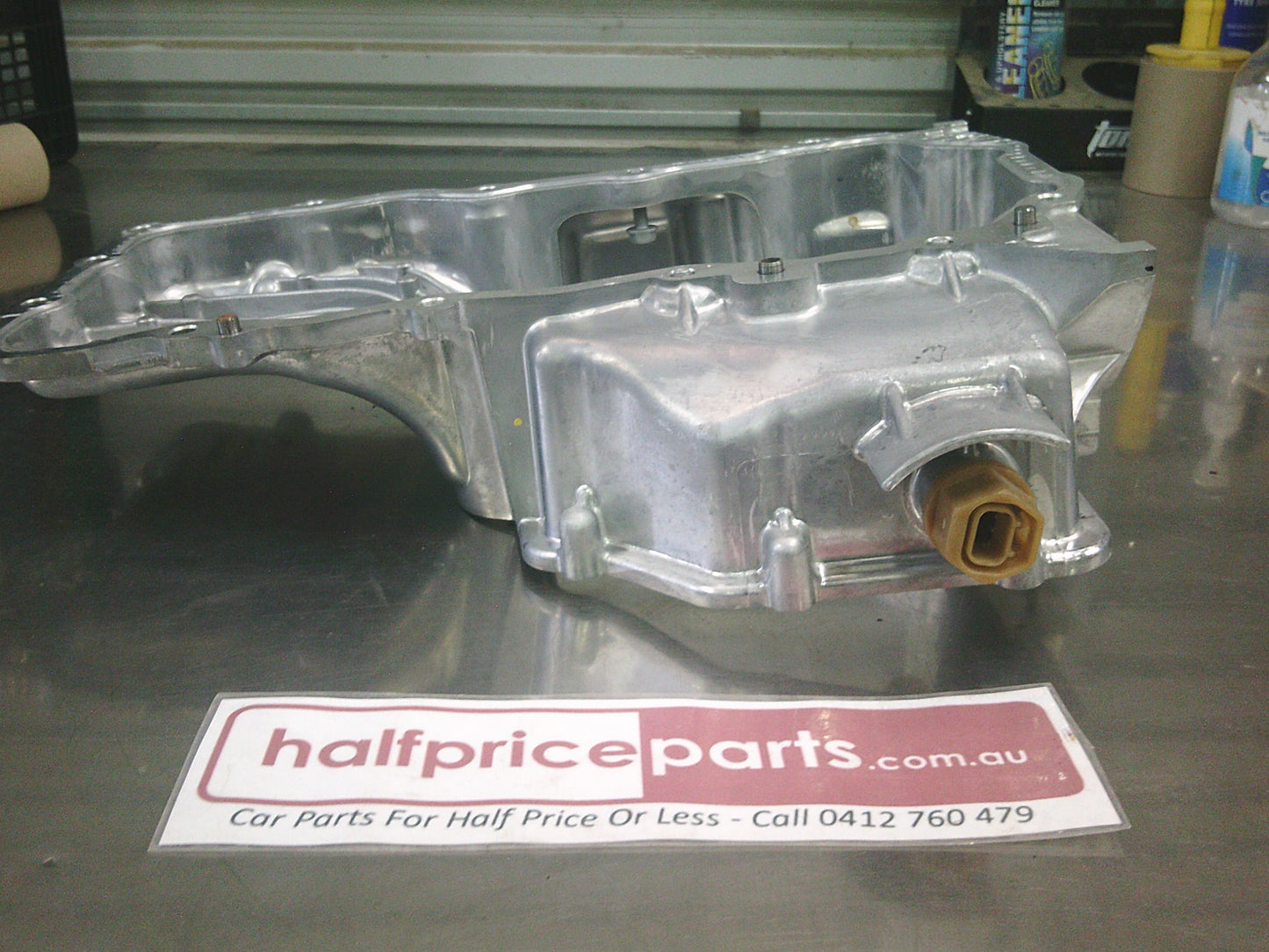 Holden JH Cruze 2.0L Genuine Upper Oil Pan - New Part