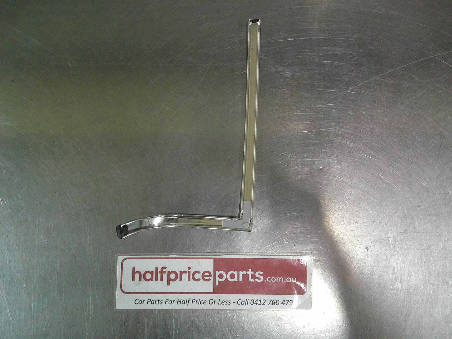 Holden JB/JE SL-E/SL-X Camira Sedan Genuine Tail Lamp Right Hand Upper Chrome Molding New Part
