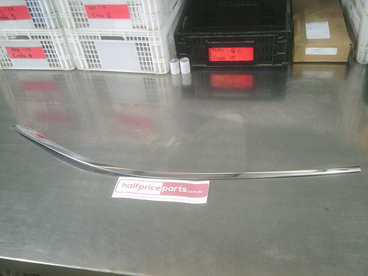 Holden Malibu Genuine Left Hand Rear Door Moulding New Part