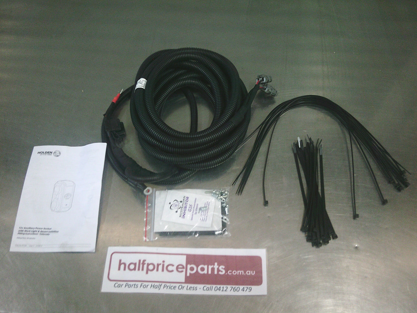 Holden RG Colorado Genuine 12V Auxiliary Power System - New Part