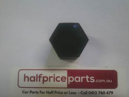 Holden VN/VS/VT/VX/VY/VZ/VE Commodore Genuine Wheel Nut Cap New Part