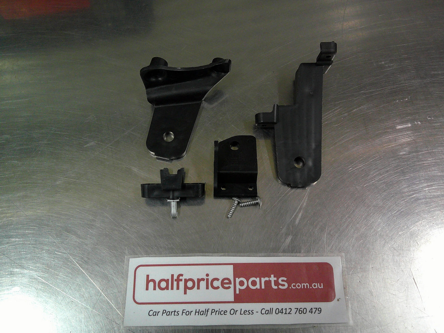 Holden CG Captiva Genuine Right Hand Front Headlight Bracket Kit New Part